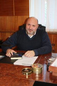 P E H9yoPoI 200x300 - ООО &laquo;Велрыбпром&raquo;: растём, развиваемся и приглашаем на работу