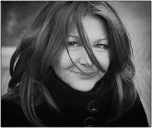 Коллектив издательского дома «Стерх-Луки» поздравляет всех с наступающим Новым Годом! Anna 300x253 - Коллектив издательского дома «Стерх-Луки» поздравляет всех с наступающим Новым Годом!