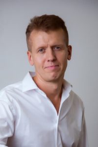Коллектив издательского дома «Стерх-Луки» поздравляет всех с наступающим Новым Годом! Kapaev 200x300 - Коллектив издательского дома «Стерх-Луки» поздравляет всех с наступающим Новым Годом!