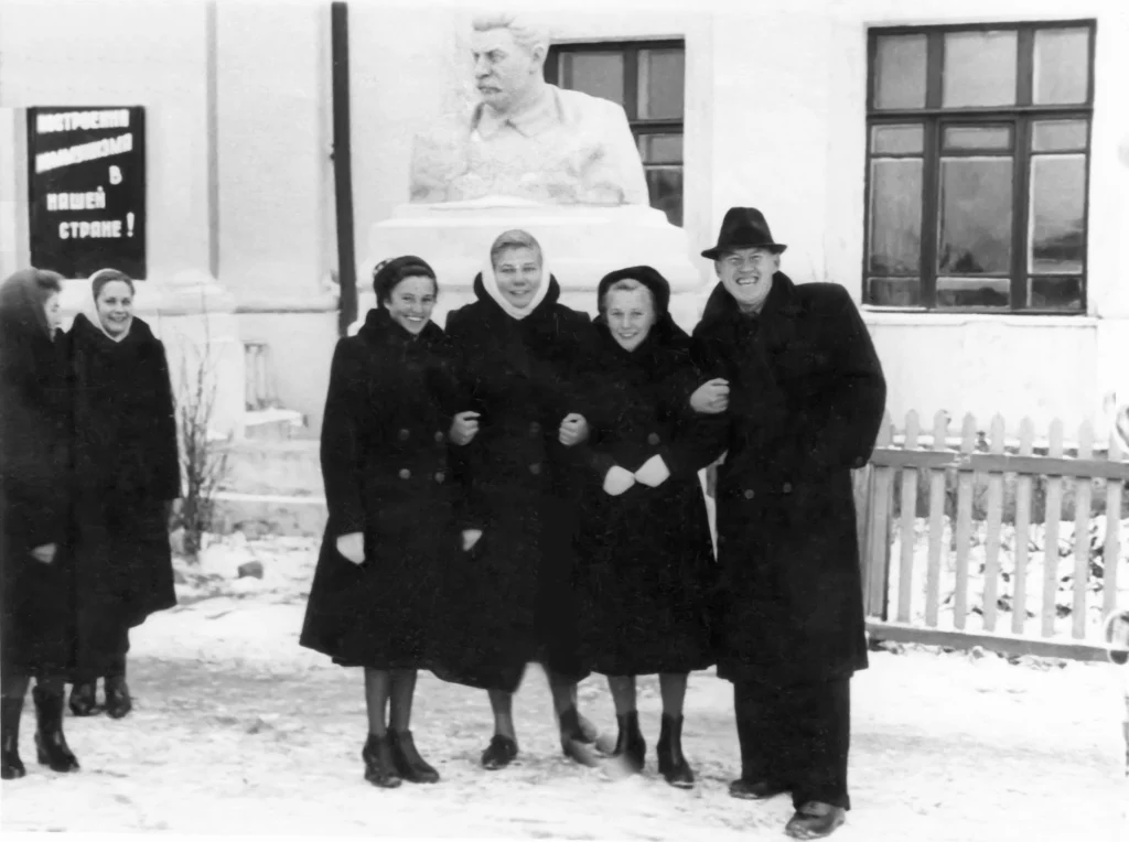 СТАЛИН И ВЕЛИКИЕ ЛУКИ. Историческая справка. gqzvmqathde 1024x764 - СТАЛИН И ВЕЛИКИЕ ЛУКИ. Историческая справка.