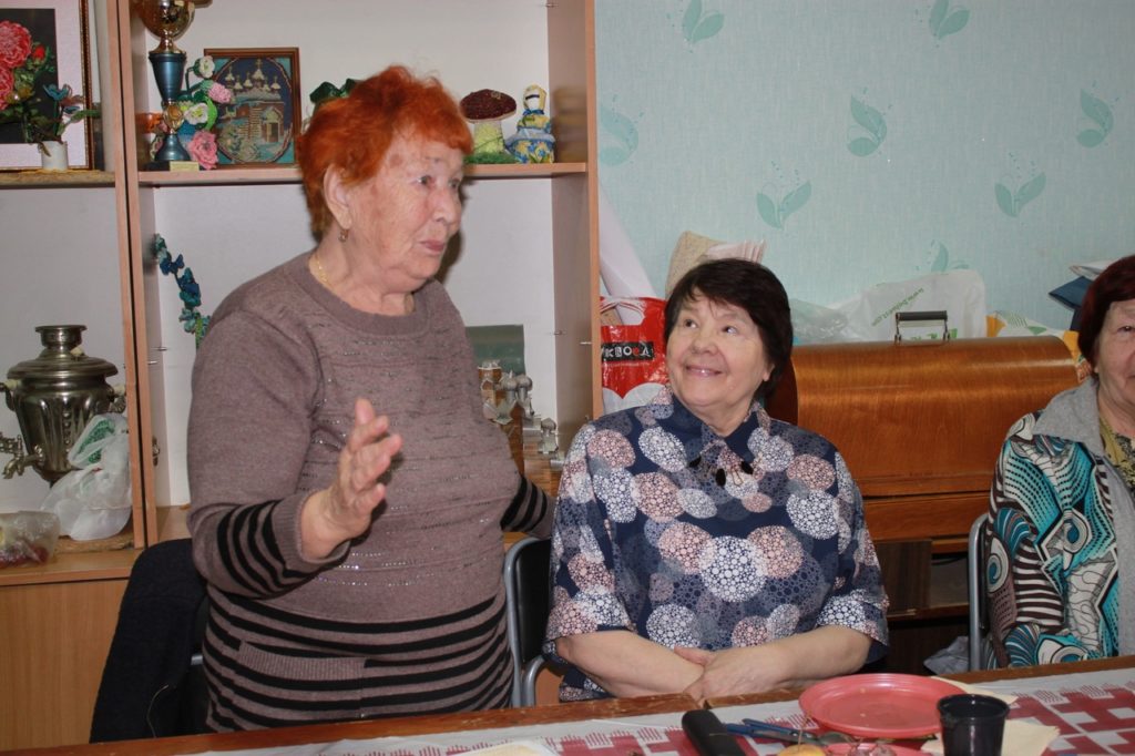 Ветеранский клуб «Светлана»: «Пусть к нам приходят те, кому плохо или одиноко…» oQbFaxRUY4g 1024x682 - Ветеранский клуб «Светлана»: «Пусть к нам приходят те, кому плохо или одиноко…»