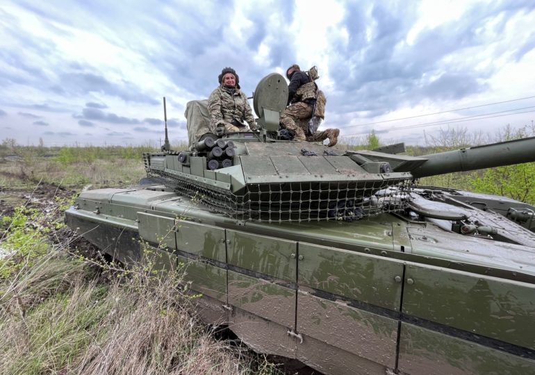 Женское ли это дело?